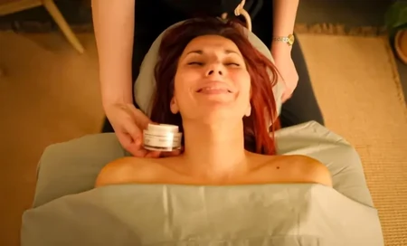 Le soin du visage anti âge "Pro Âge) à domicile autour de Cysoing